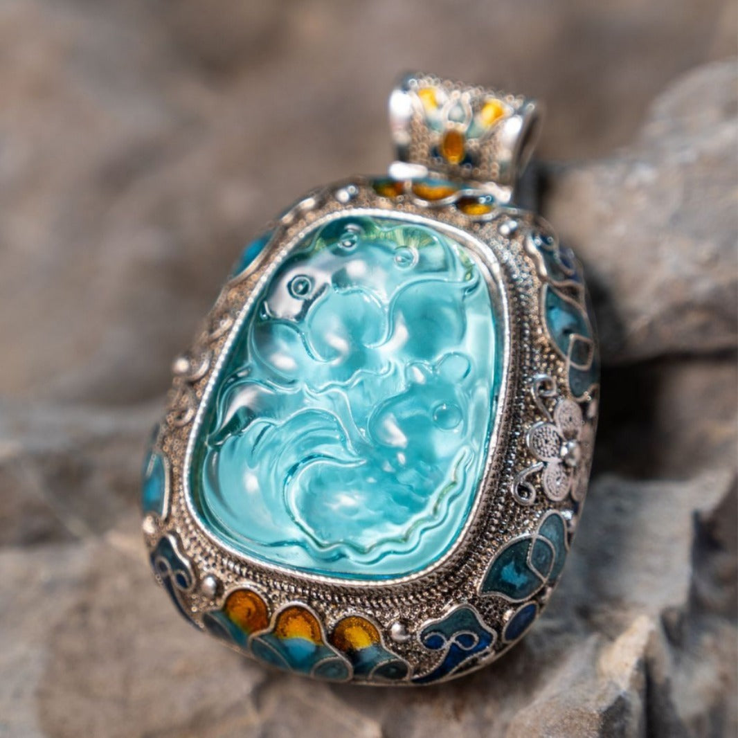 Inlaid High-grade Aquamarine Pendant For Women